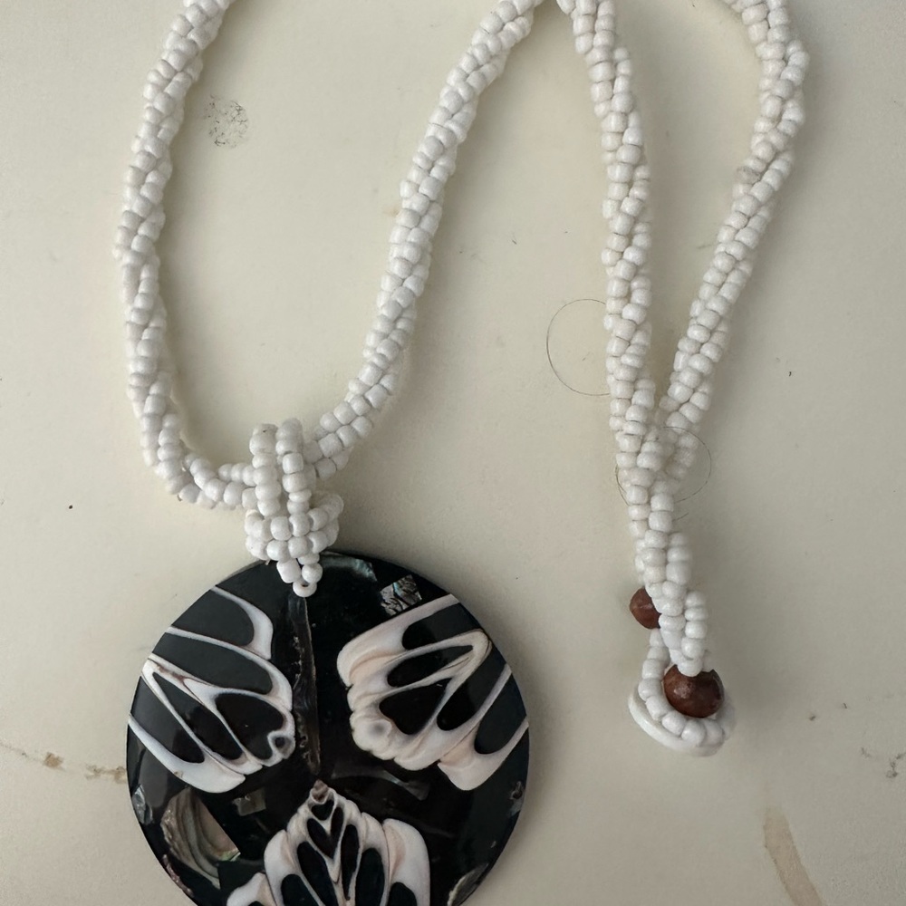 Elegant Black and White Beaded Necklace